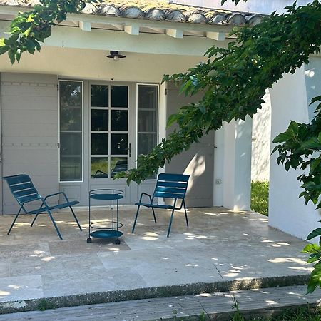 Mas Du Couvin, Maison D'Hotes En Camargue Сент-Марі-де-ла-Мер Екстер'єр фото